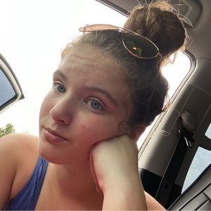 Meet your Posher, Jovie